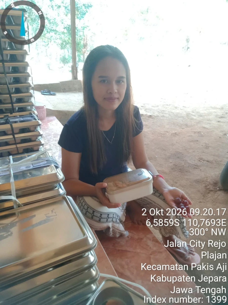 MAKANAN BERGIZI GRATIS