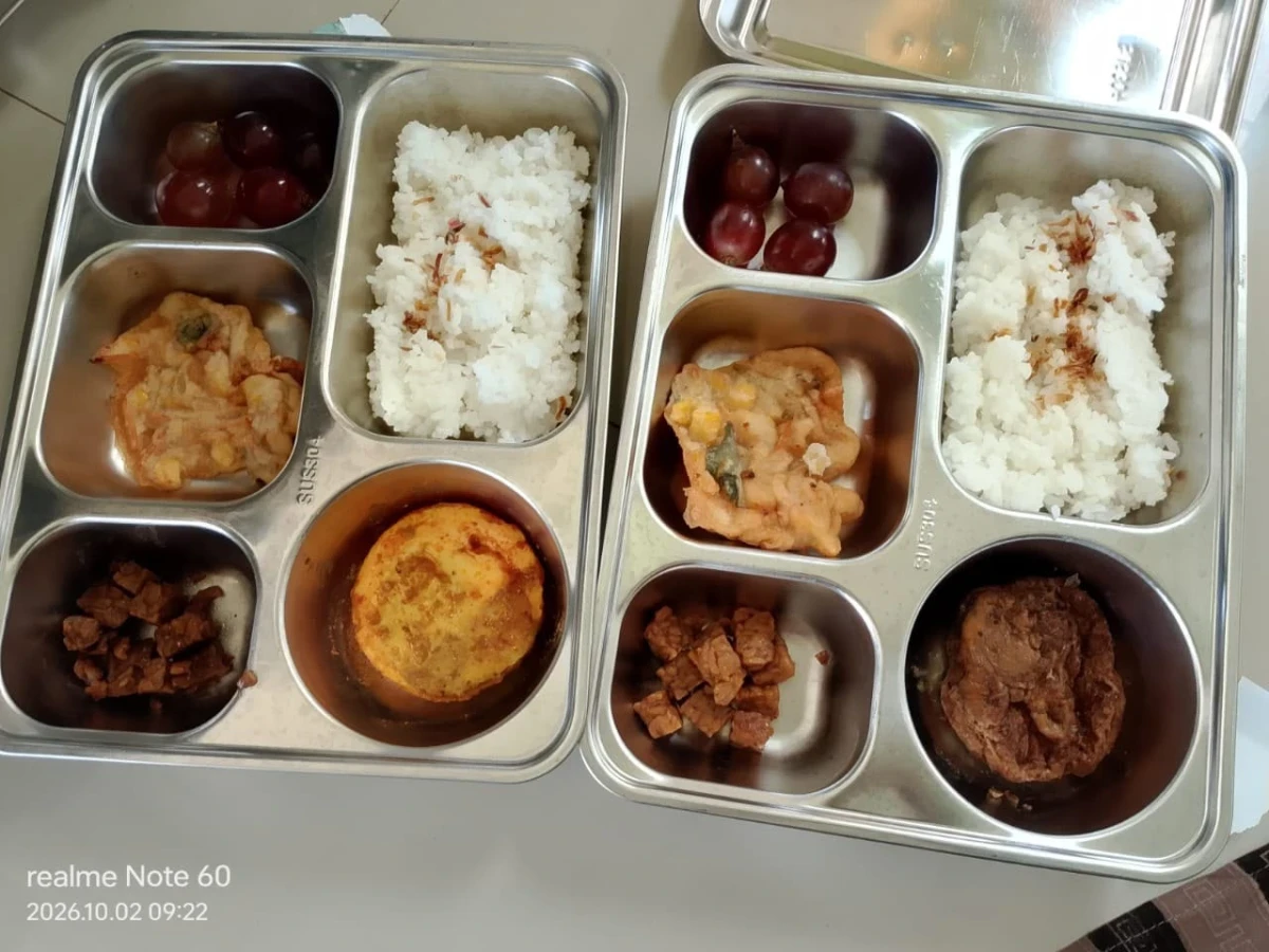 MAKANAN BERGIZI GRATIS