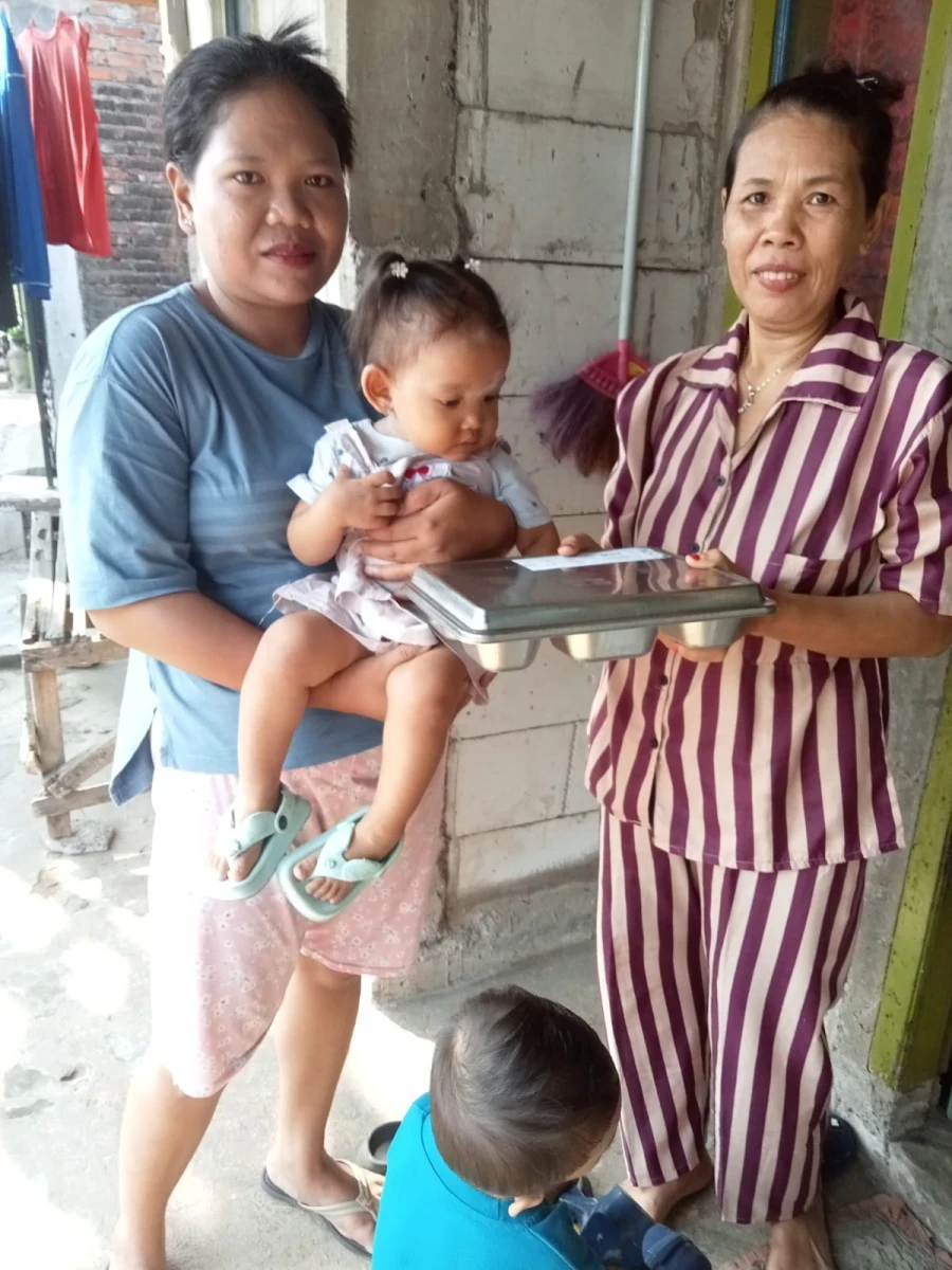 PEMBERIAN MBG DI POS NUSA INDAH 7