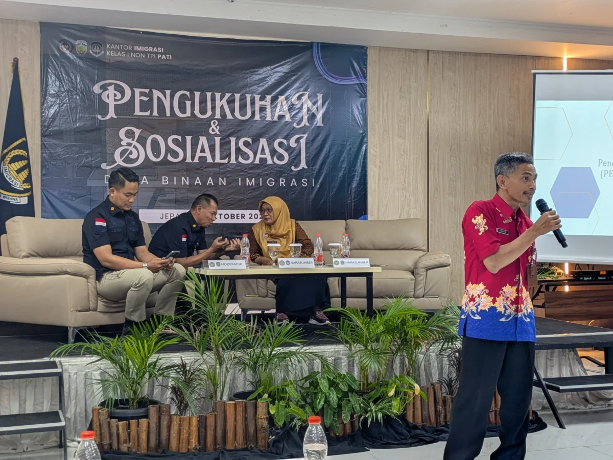 Desa Binaan Imigrasi Telukawur Perkuat Literasi Ketenagakerjaan, Bekali Masyarakat Hadapi Peluang Kerja secara Aman