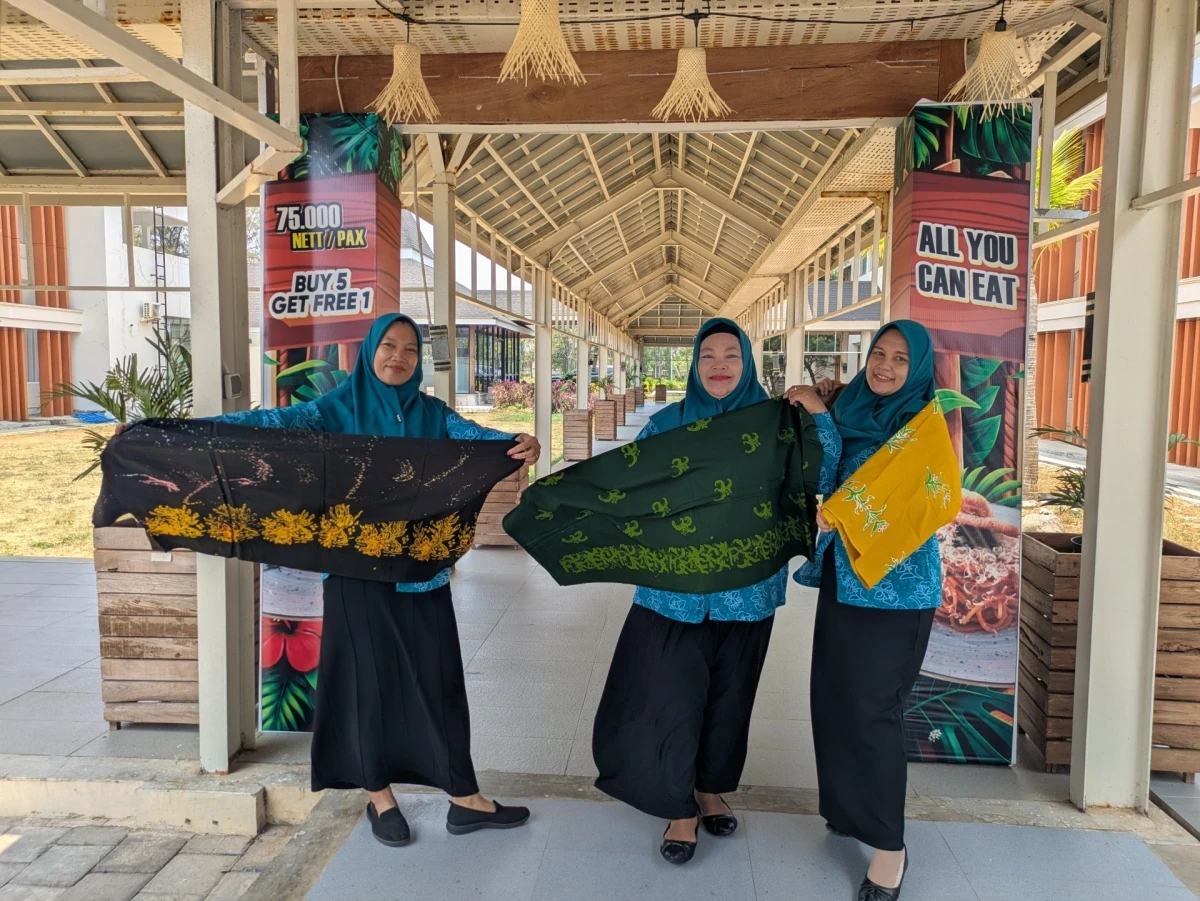 TP. PKK Telukawur Bawa Batik Lokal ke Panggung Desa Binaan Imigrasi, Promosikan Produk Unggulan Desa