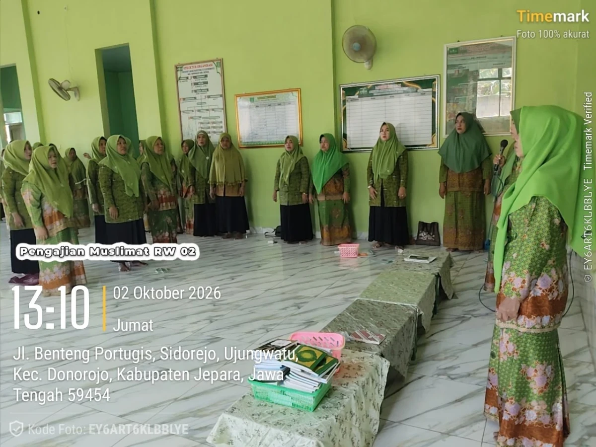 PENGAJIAN RUTIN MUSLIMAT RW 03 DUKUH SIDOREJODESA UJUNGWATU