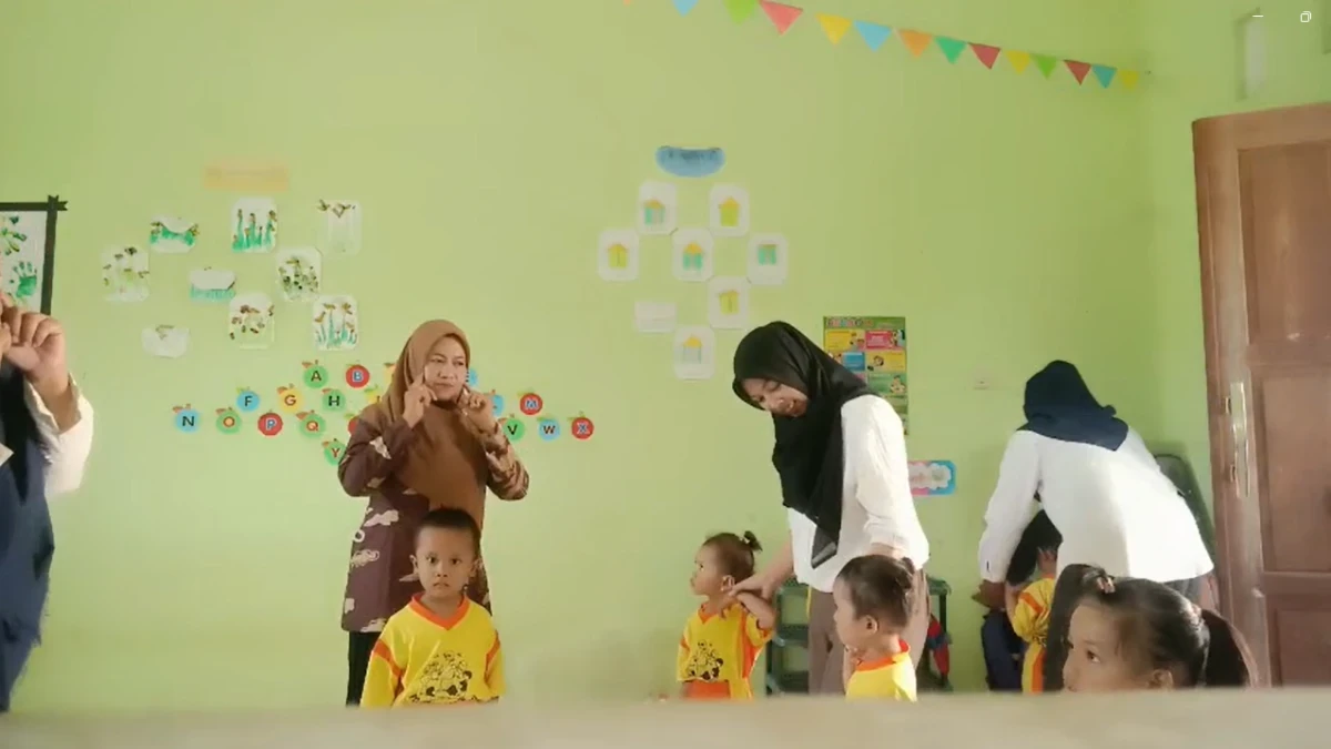 Pendampingan Bunda PAUD di Pos PAUD Desa Senenan