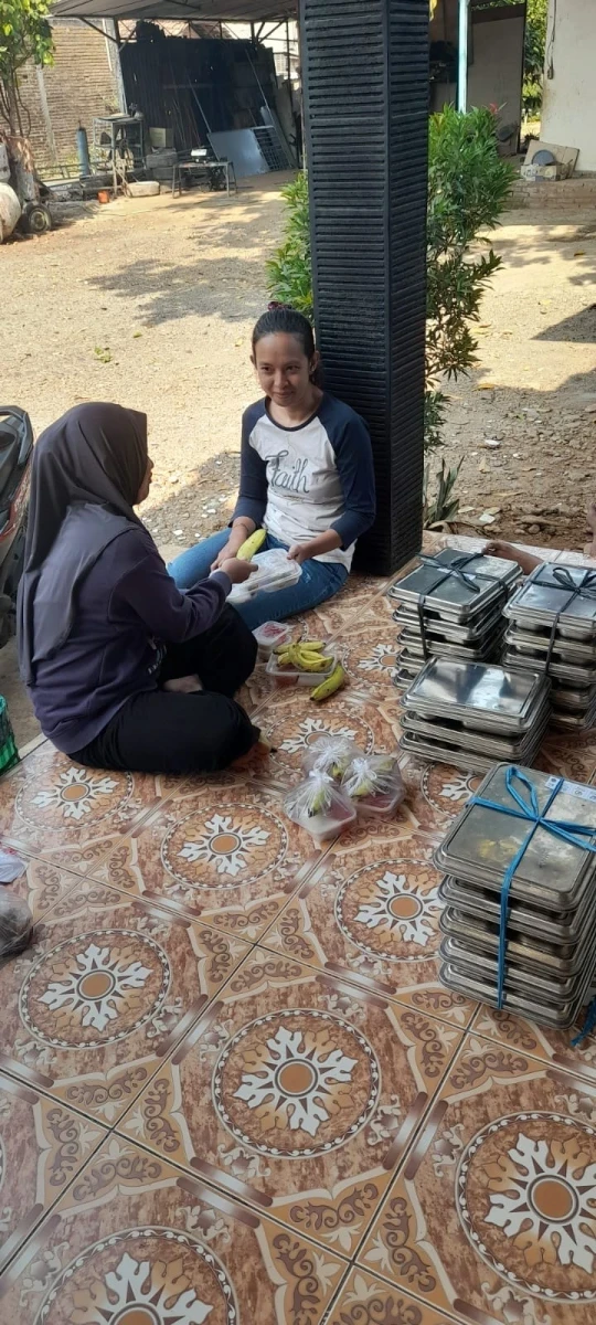 Pembagian MBG di POS PAUD Kasih Ibu 3 Desa Senenan