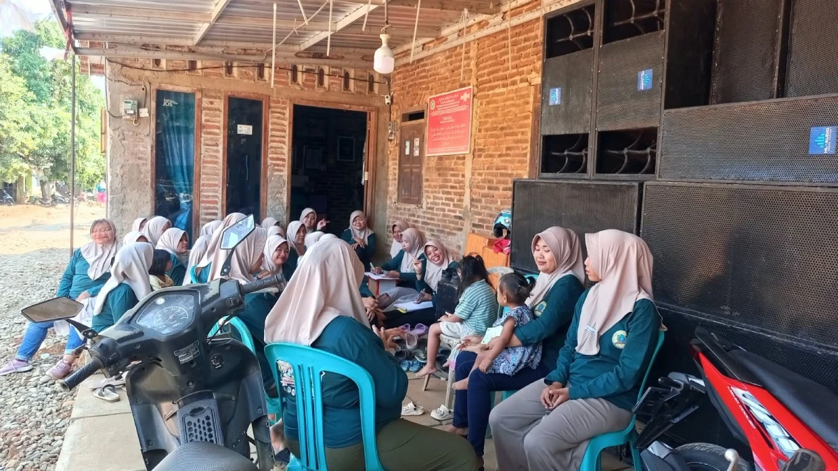 Kegiatan Rutin PKK tingkat RT 01 RW 01 Desa Kaliaman 