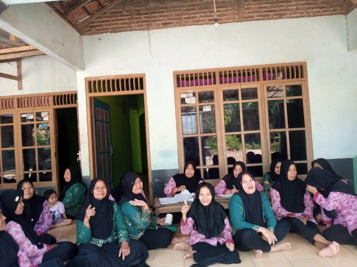 Kegiatan PKK di RT 01 RW 05 Desa Kaliaman 