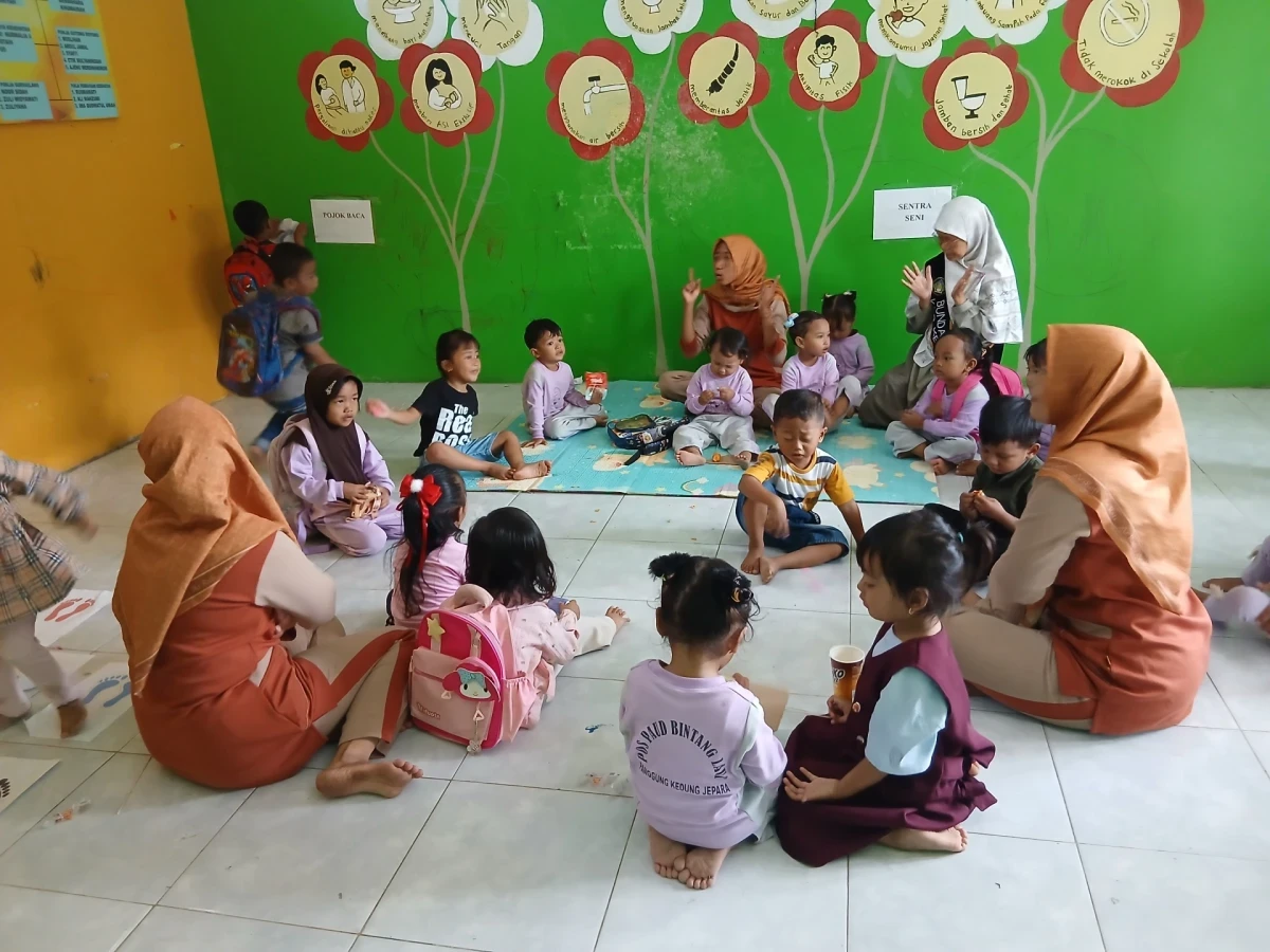 Sapa Bunda PAUD di pos PAUD Bintang Laut Panggung 