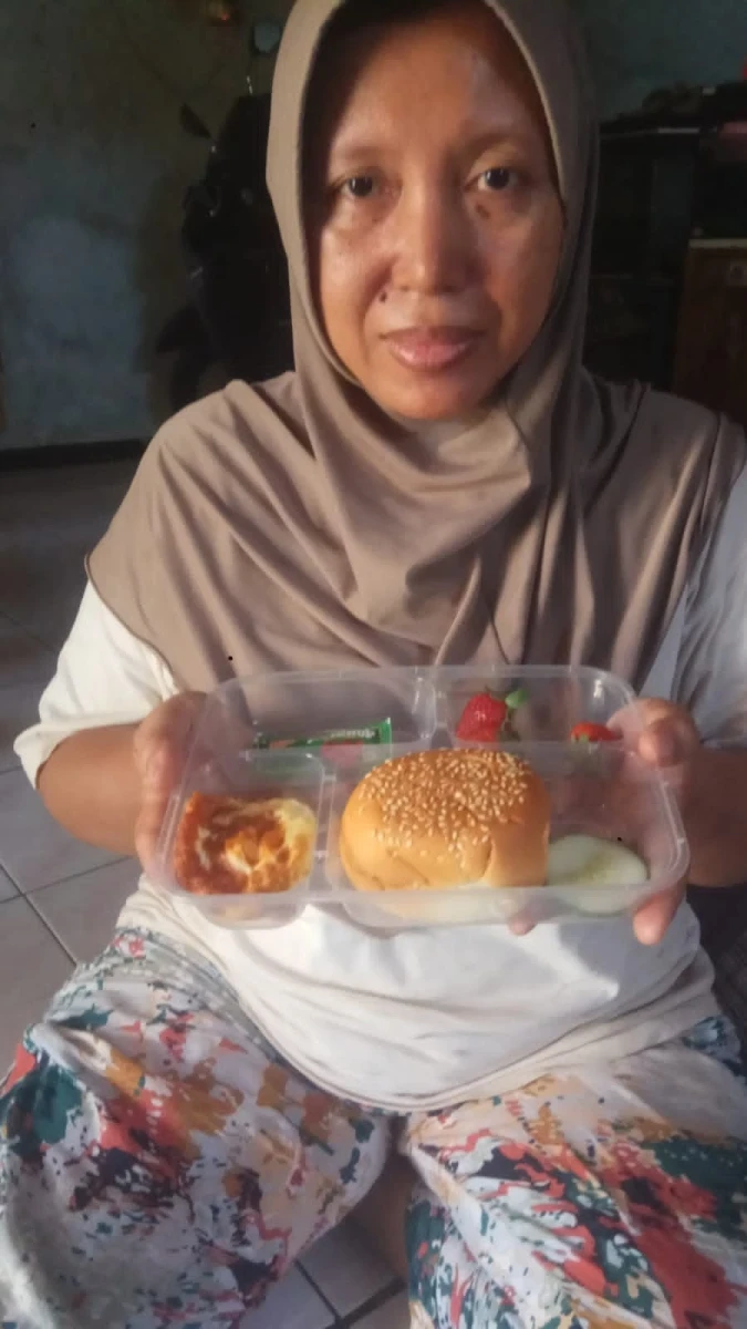 Mbg desa Langon pos Melati 3 Pembagian mbg dengan sasaran bumil, busui , balita non PAUD