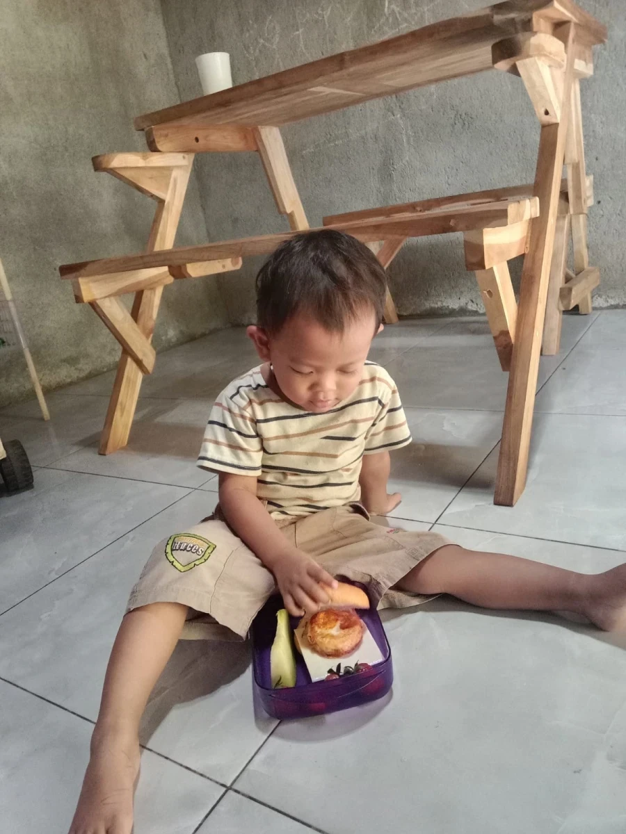 Mbg desa Langon post Melati 5 Pembagian mbg dengan sasaran bumil, busui , balita non PAUD