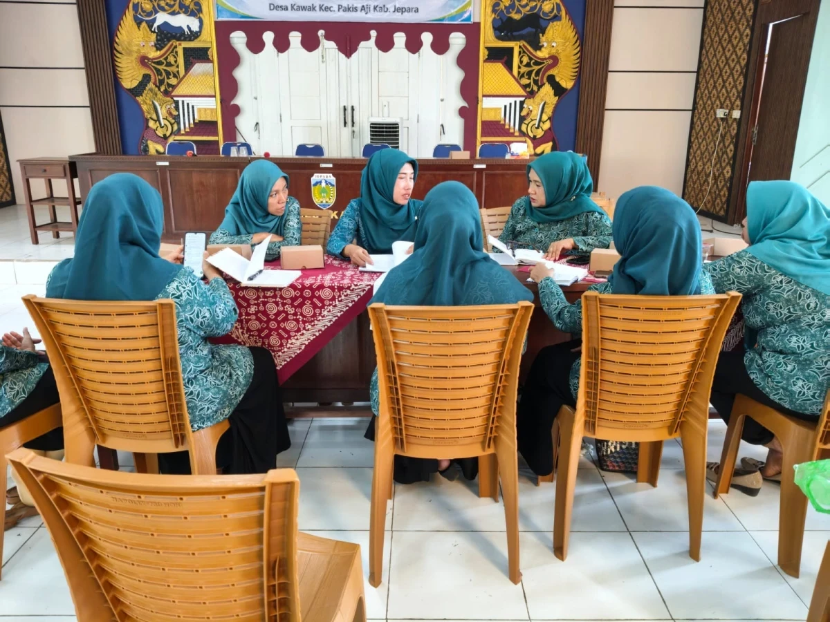Matangkan Persiapan Lomba Gemarikan, TP PKK Kecamatan Pakisaji Monitoring TP PKK Desa Kawak