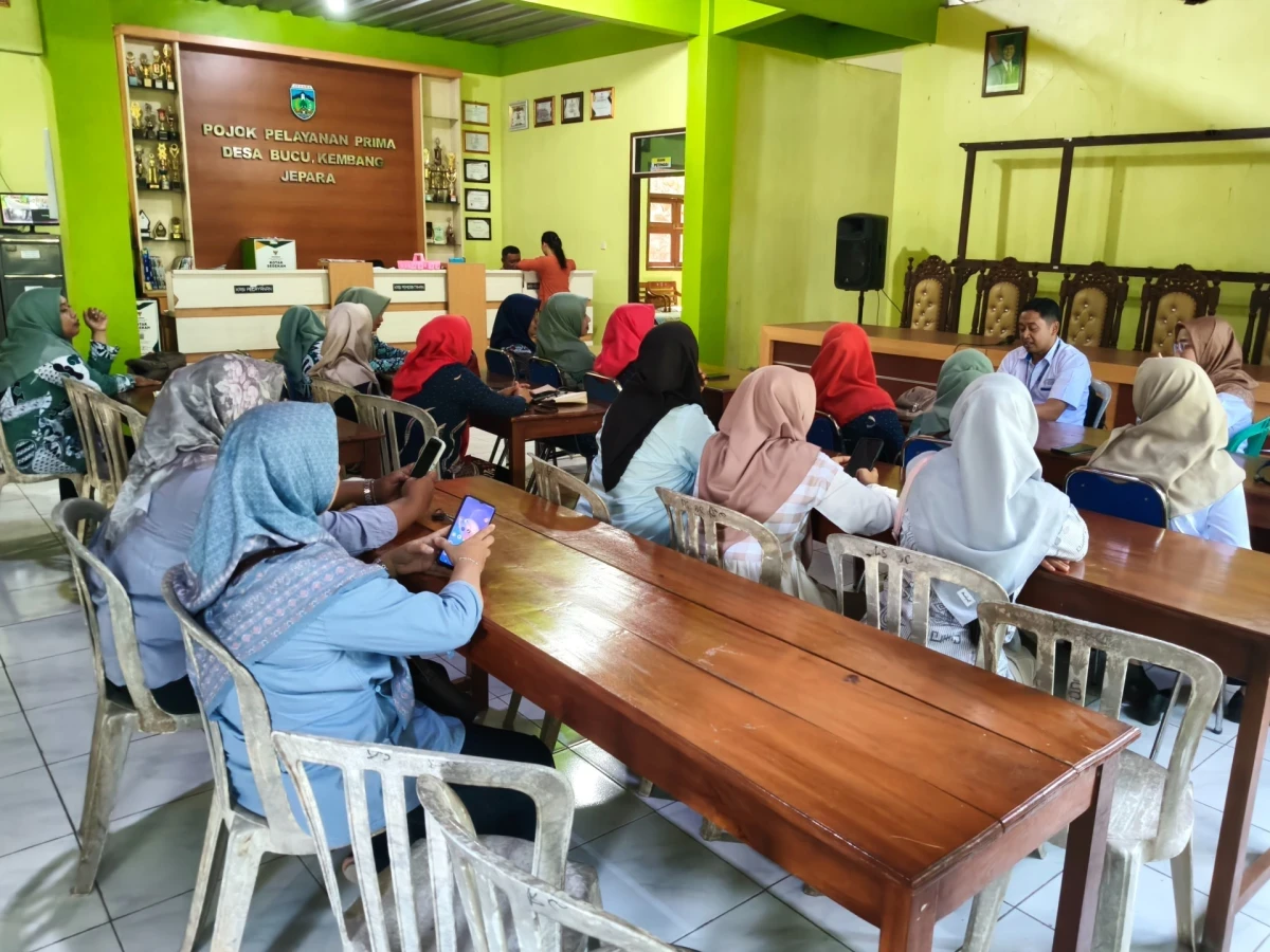 Koordinasi TPK Desa Bucu dengan Koordinator KB 