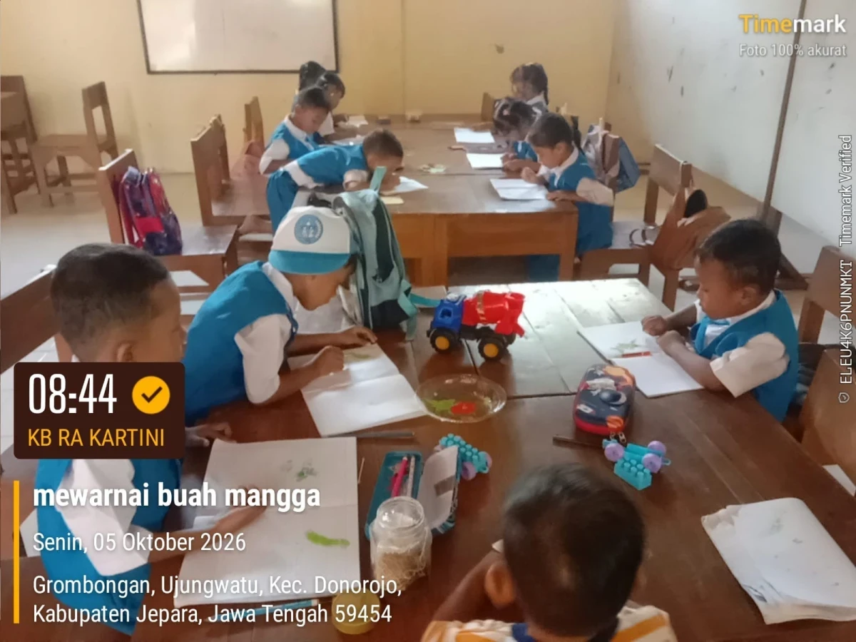 TP.PKK DESA DAMPINGI PEMBELAJARAN DI KB RA KARTINI UJUNGWATU