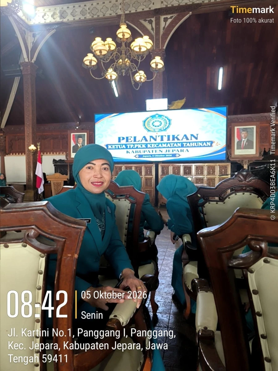 Ketua TP PKK Kecamatan Mlonggo Menghadiri Pelantikan Ketua TP PKK Kecamatan Tahunan, Perkuat Sinergi Gerakan PKK