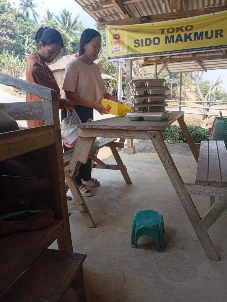 MAKANAN BERGIZI GRATIS