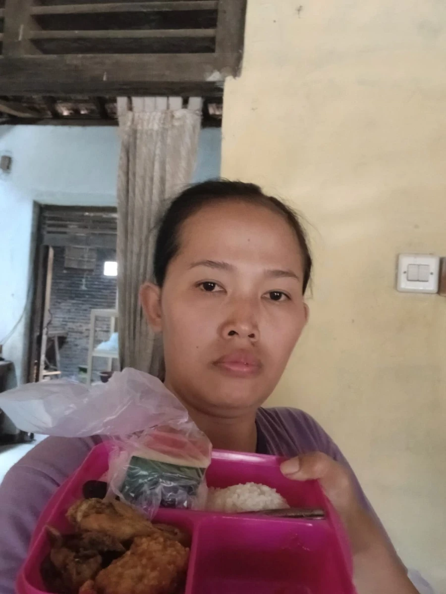 Mbg desa Langon post melati 5 Pembagian mbg dengan sasaran bumil, busui , balita non PAUD