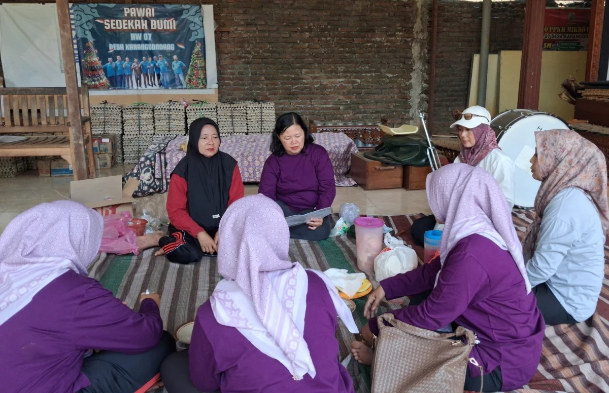 Optimalisasi Pencatatan dan Pelaporan Kader Posyandu untuk Pelayanan Kesehatan Ibu dan Anak yang Terintegrasi