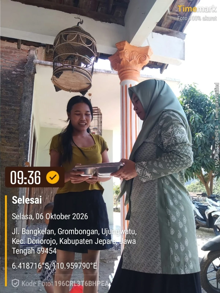 PENDISTRIBUSIAN MAKAN BERGIZI GRATIS (MBG) DI RW 03 POS 06 GROBOGAN