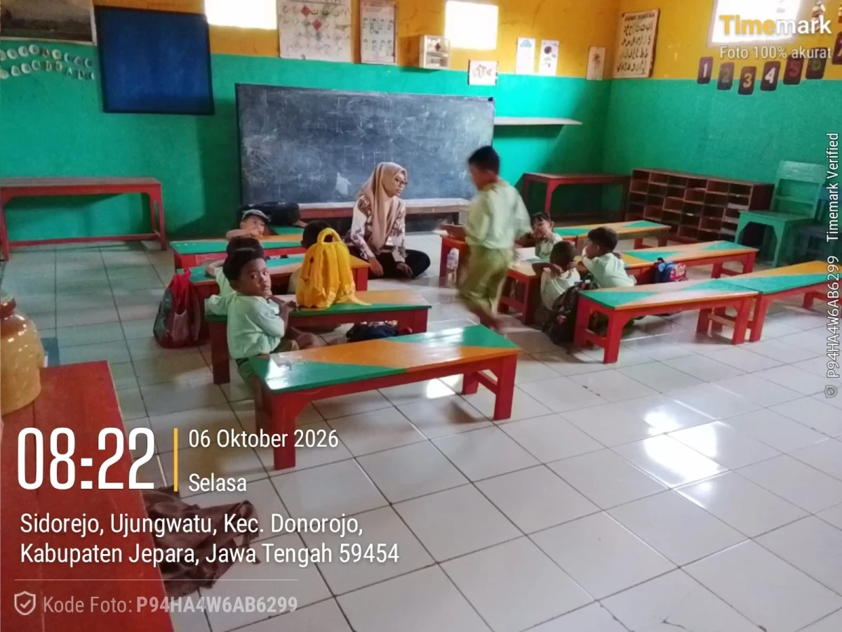 PEMBELAJARAN DI TK TA I UJUNGWATU KELAS A