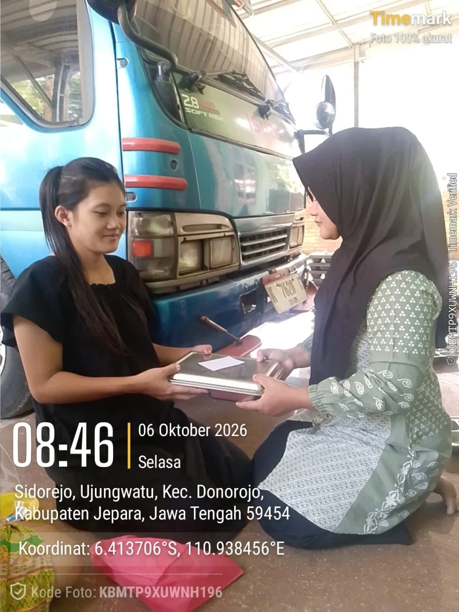 TP.PKK DESA DAMPINGI PENDISTRIBUSIAN MBG DI POS 04 RW 01 METAWAR
