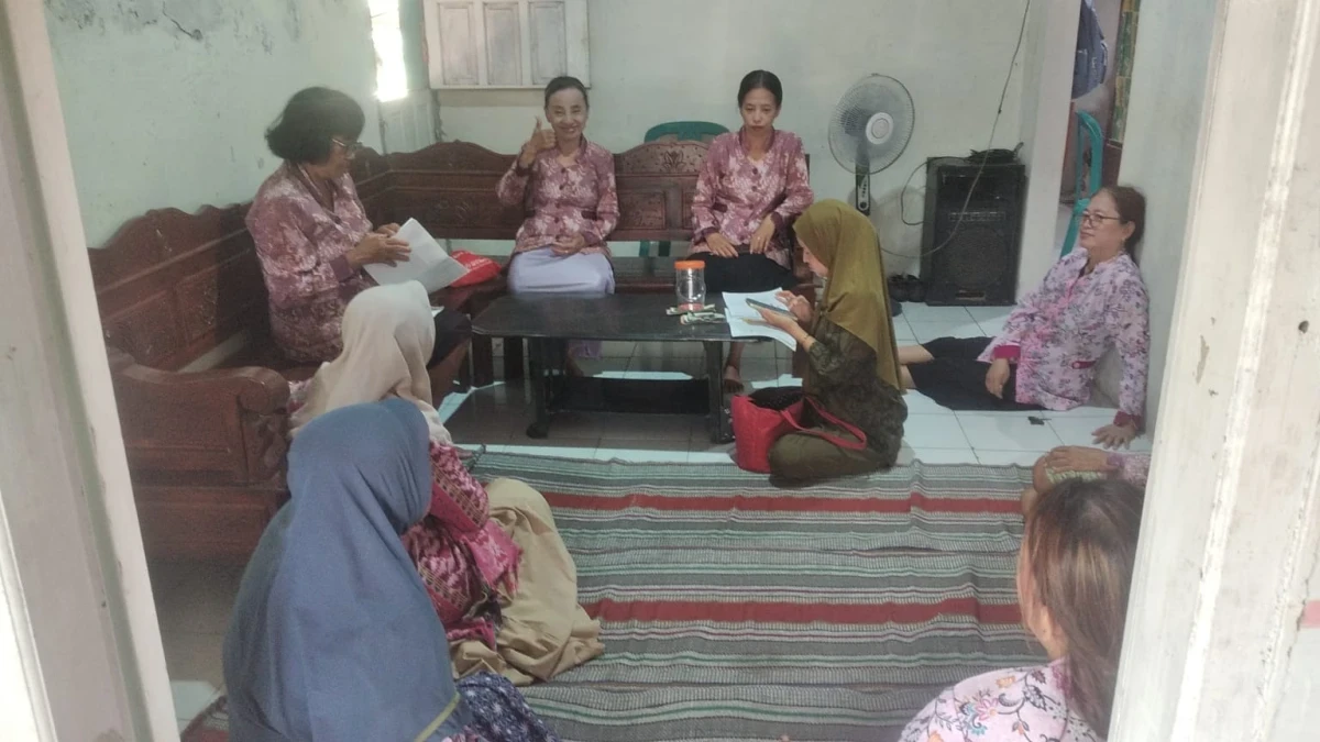 SOSIALISASI JINGLE PAAREDI DI PKK RT 06 RW 01 DUKUH METAWAR