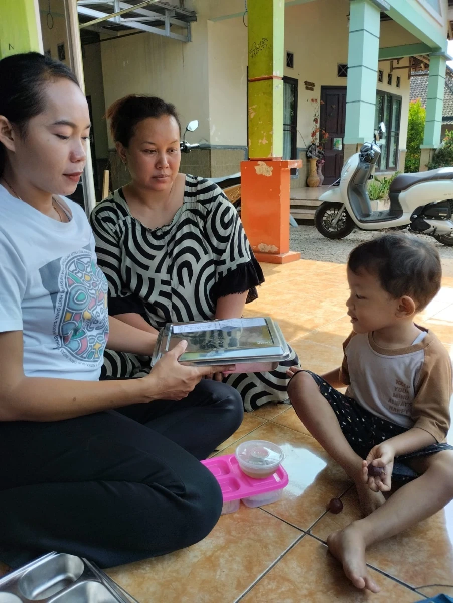 Dukung Tumbuh Kembang Anak, Posyandu Nusa Bhakti 3 Salurkan MBG 3B