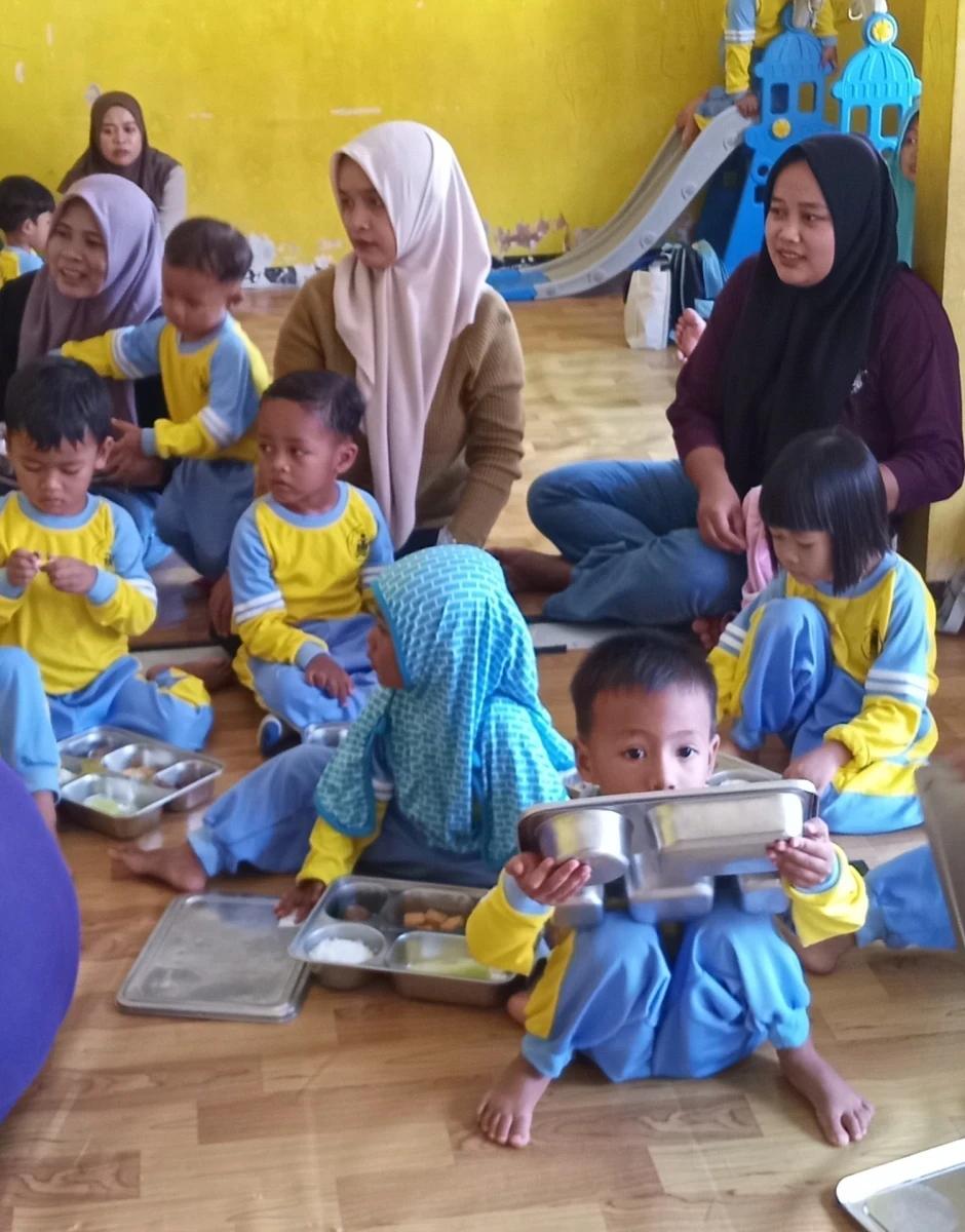 MBG POS PAUD CERIA DESA KARANGGONDANG