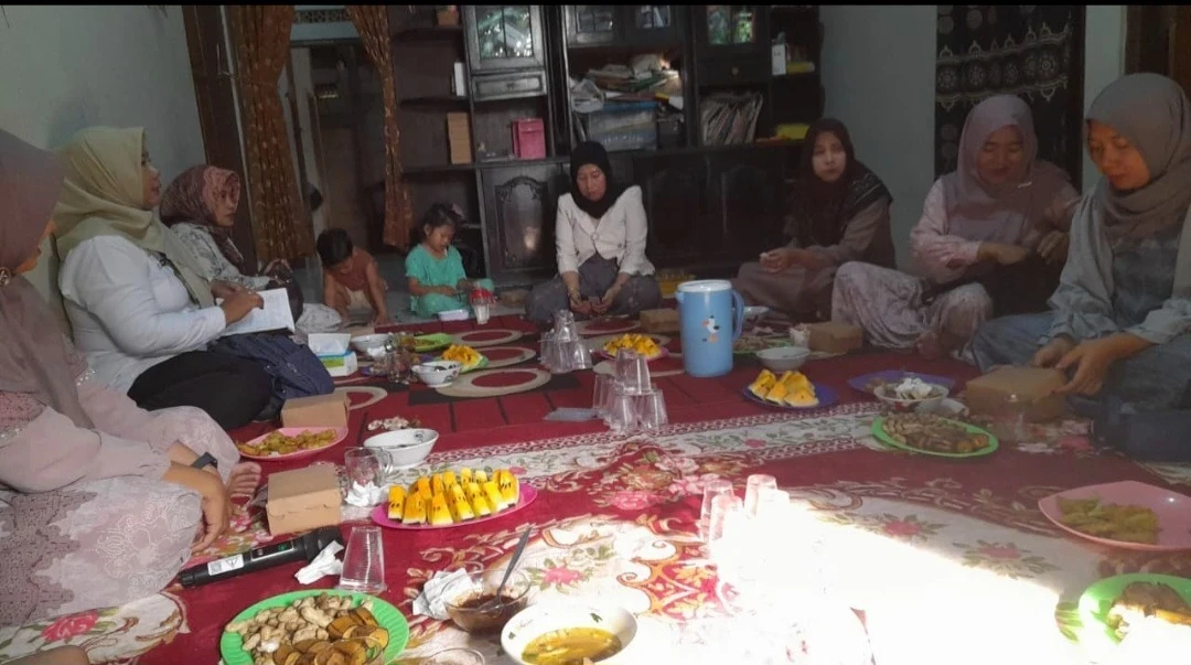 Rakor TP.PKK Pengurus Bulan Oktober 2026 di rumah Ibu Kusmiati Langon Rt 12 Rw 05