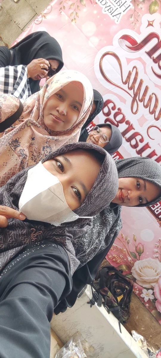 Muslimah Cahaya Keluarga 