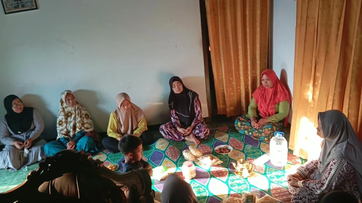 Silaturahmi ke warga pulang Umroh