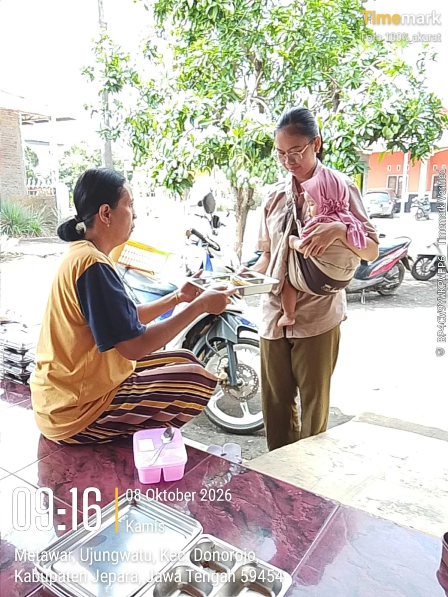 PENDISTRIBUSIAN MAKAN BERGIZI GRATIS (MBG) DI DI POS 01 RW 01 METAWAR