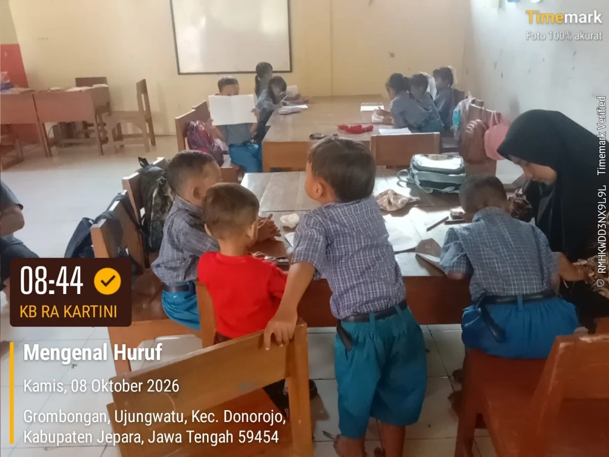 PEMBELAJARAN DI KB RA KARTINI UJUNGWATU