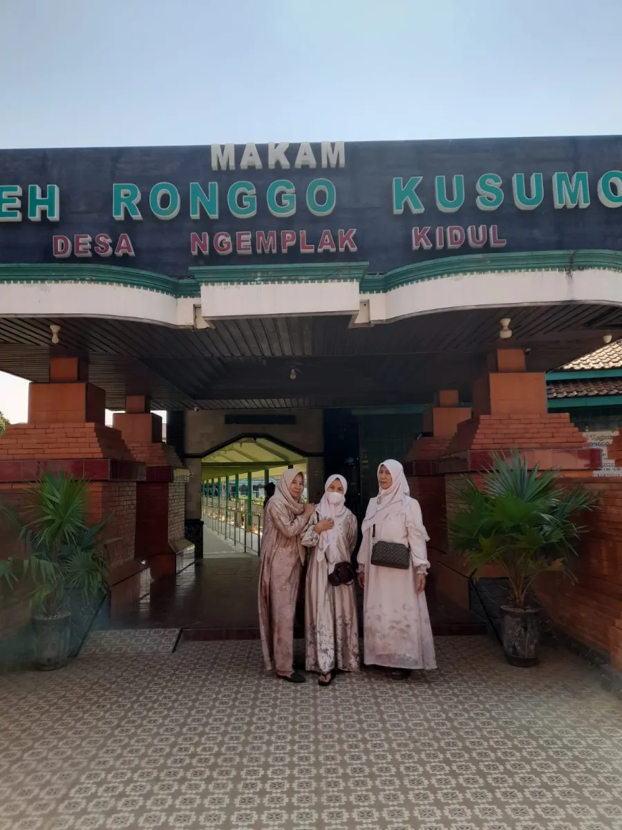 Ziarah Makam Leluhur Pokja 1