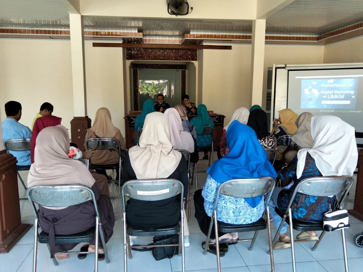 Rapat koordinasi pertemuan rutin PKK kelurahan Karangkebagusan 