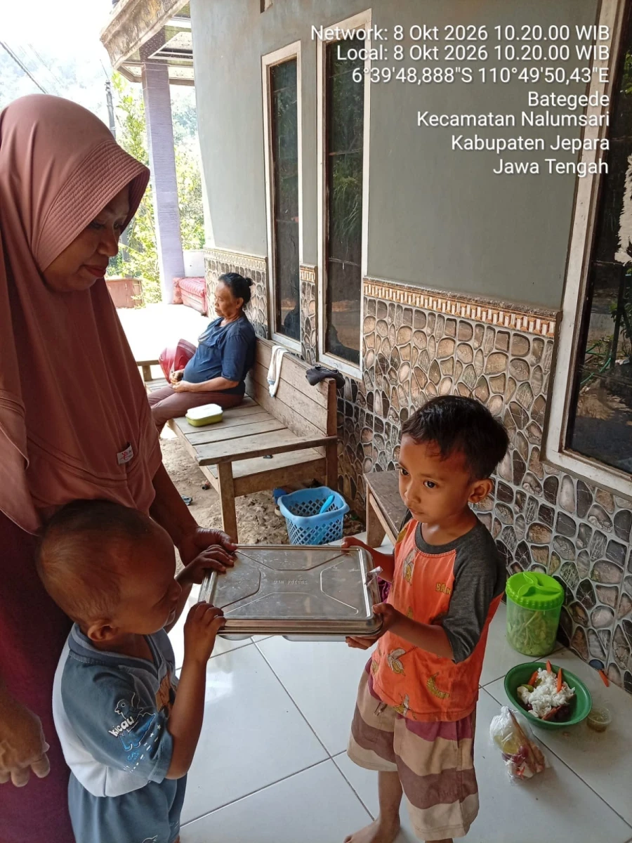 Pembagian mbg bagi anak stunting 