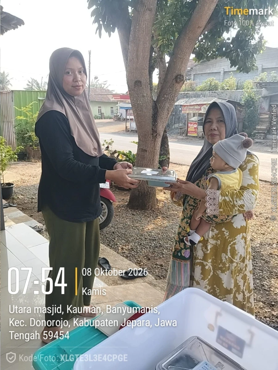 PENDISTRIBUSIAN MAKANAN BERGIZI GRATIS (MBG) pos mawar merah 1