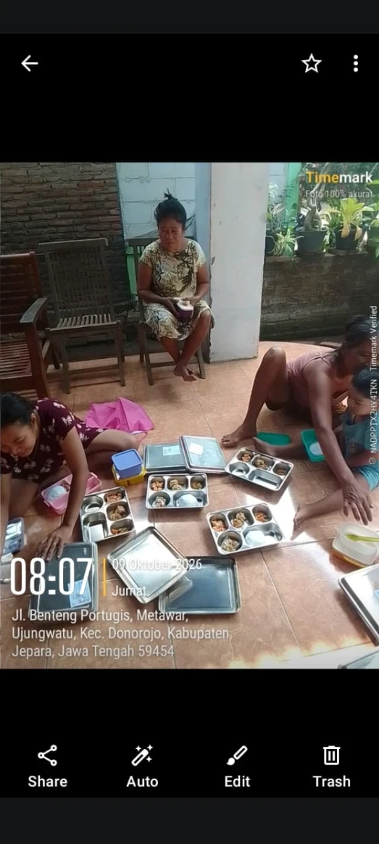 PENDISTRIBUSIAN MAKANAN BERGIZI GRATIS (MBG) pos mawar 6