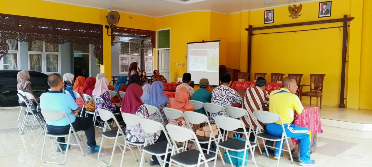 TP PKK Kecamatan Pakis Aji mengikuti kegiatan Diseminasi Informasi Ruang Bersama (RBI) di Desa