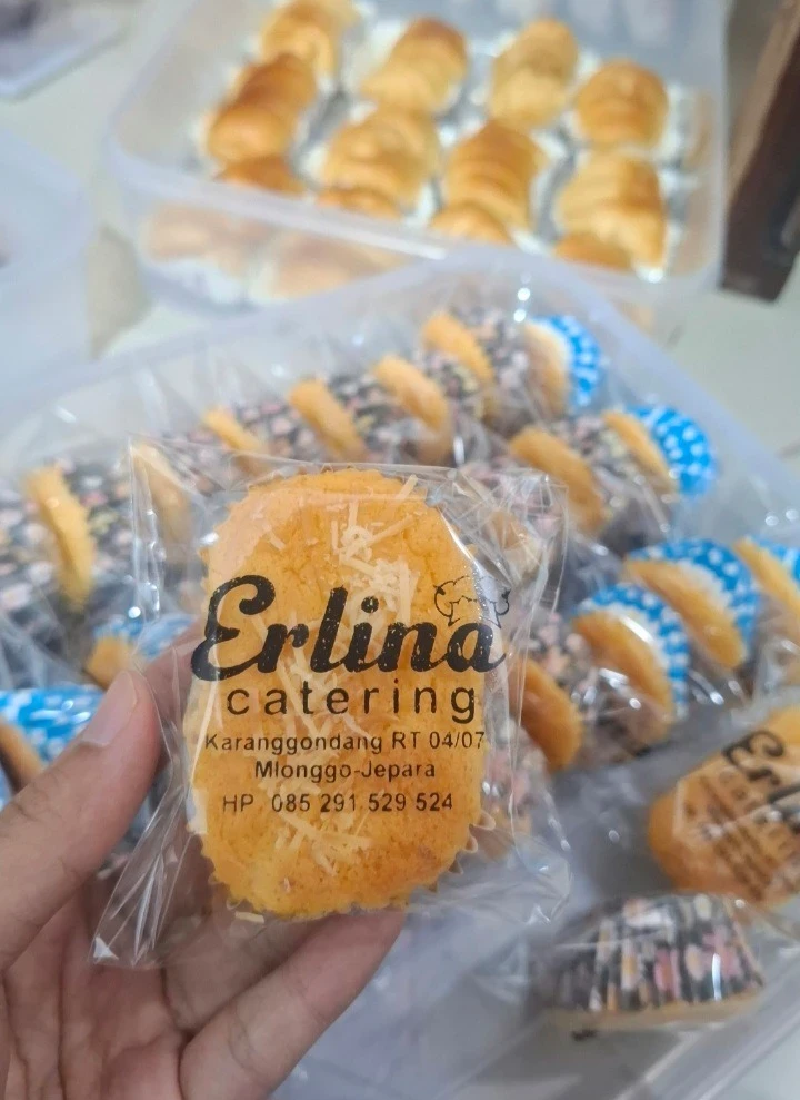 Erlina Catering: Cita Rasa Autentik dan Kelezatan Tradisional RW 07 Karanggondang