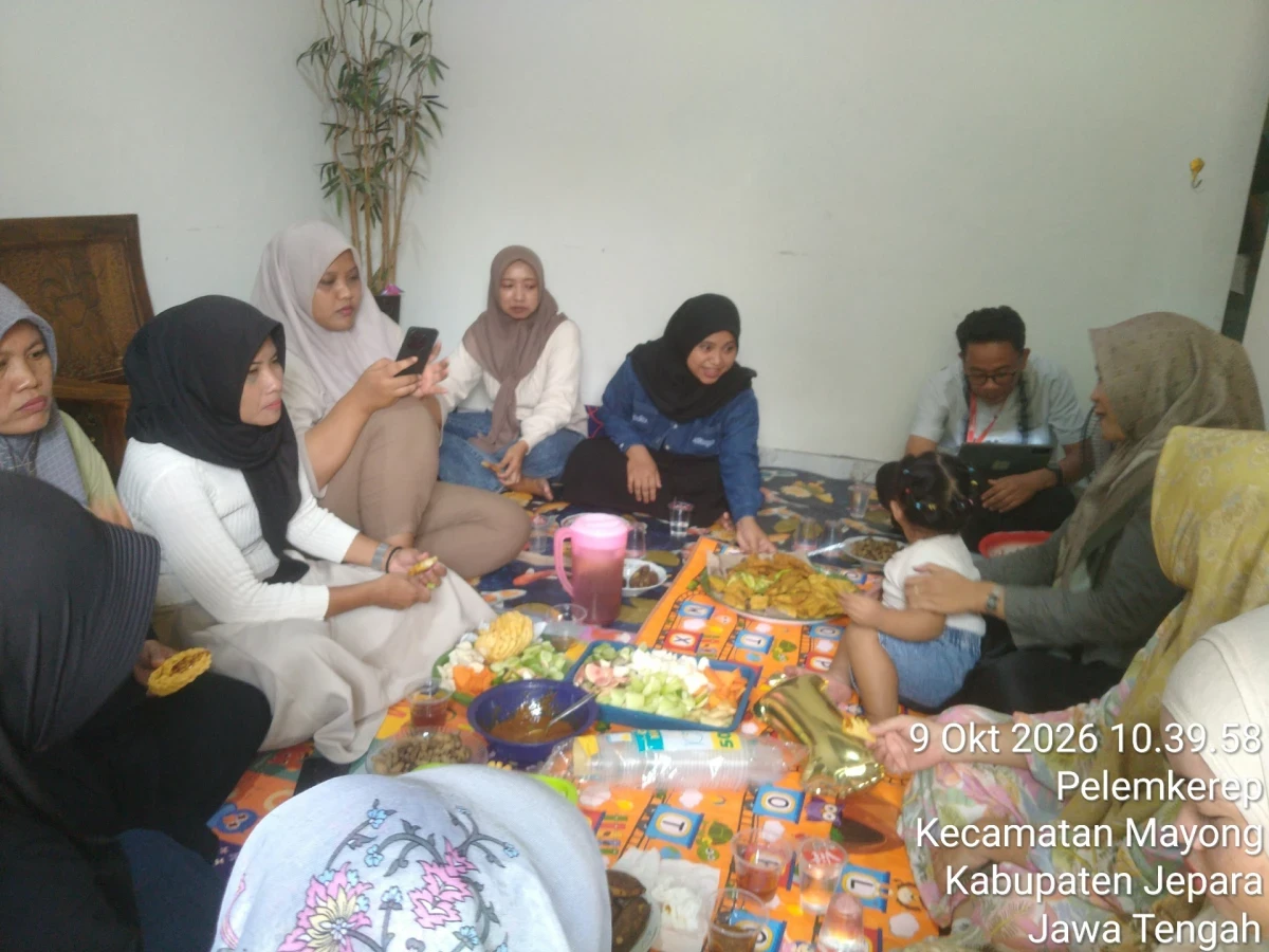 Pertemuan Triwulan Kader Posyandu Desa Pelemkerep