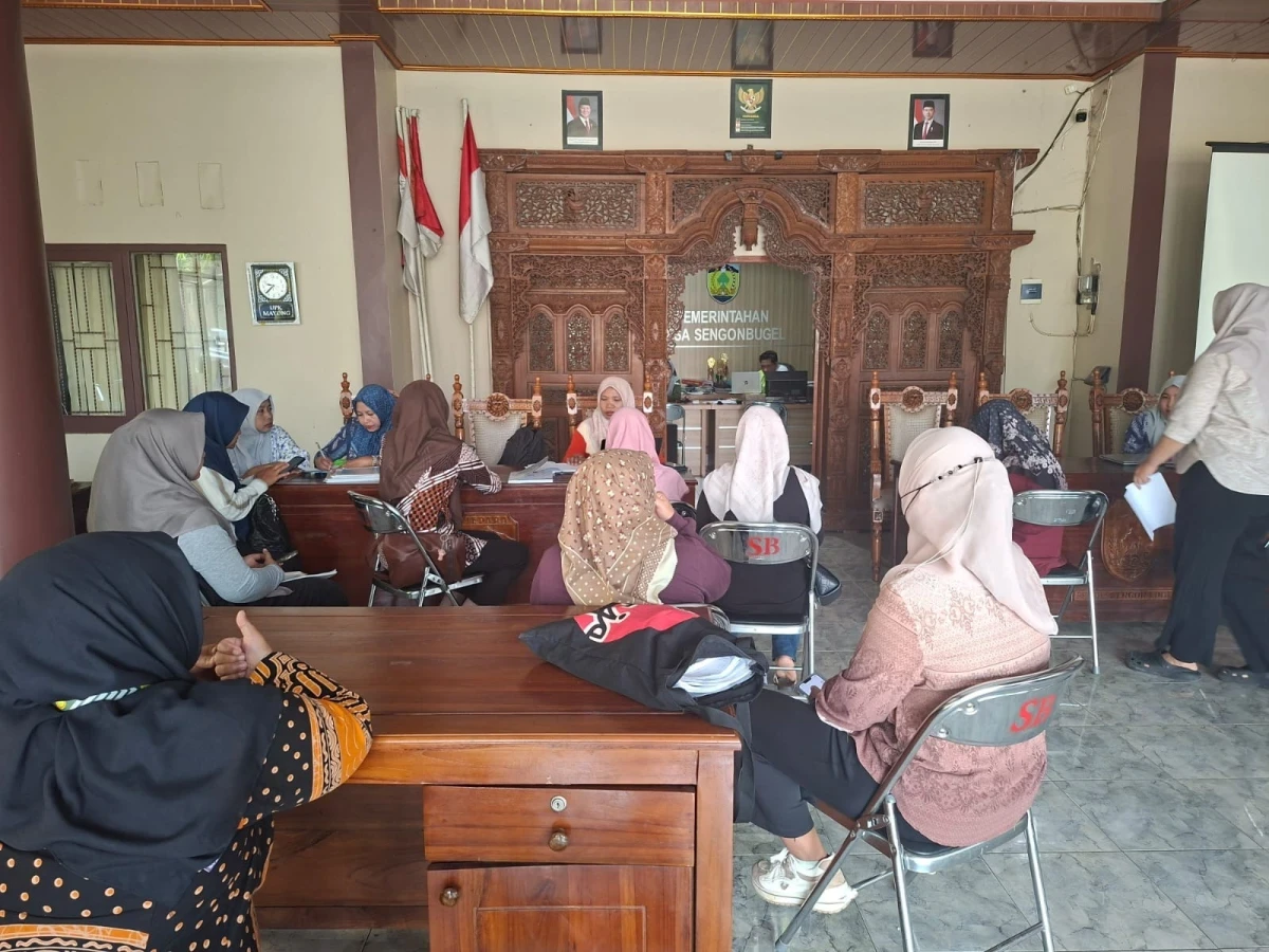 Pembinaan TP. PKK Kecamatan Mayong kepada TP. PKK Desa Sengonbugel