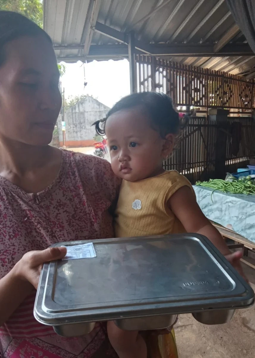 Penyaluran MBG (Makan Bergizi Gratis) Posyandu Harapan 12 RW 05 Desa Karanggondang