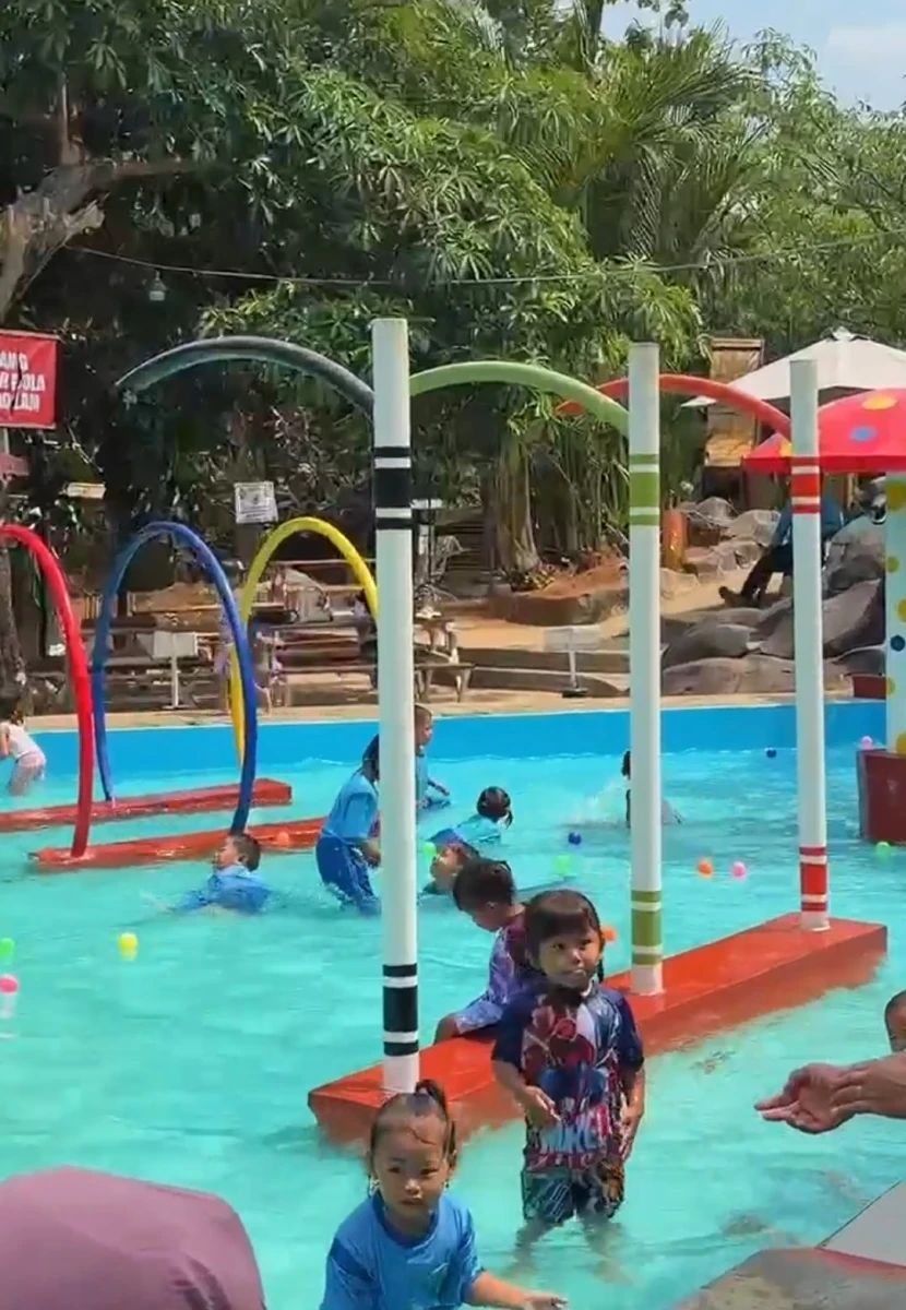 Bunda Paud mengikuti Outing Class Pos Paud Bunda Srikandi