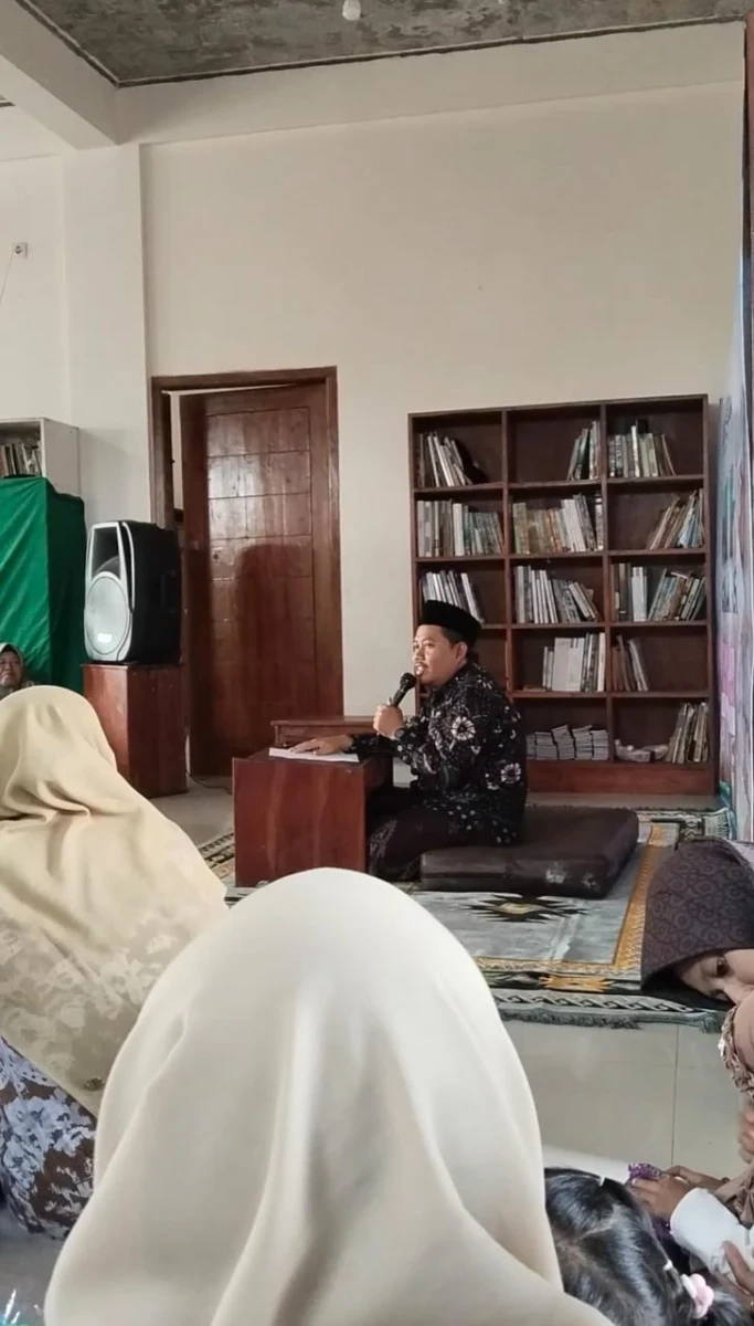 Pengajian Fatayat RW 5