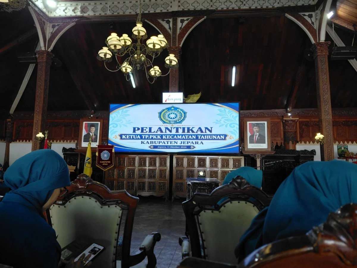 Menghadiri Pelantikan Ketua TP. PKK Kecamatan Tahunan Kabupaten Jepara