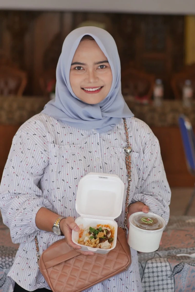 Dilan Food, Inovasi Kuliner Dimsum dan Wonton yang Mengembangkan Potensi UMKM Desa Tegalsambi