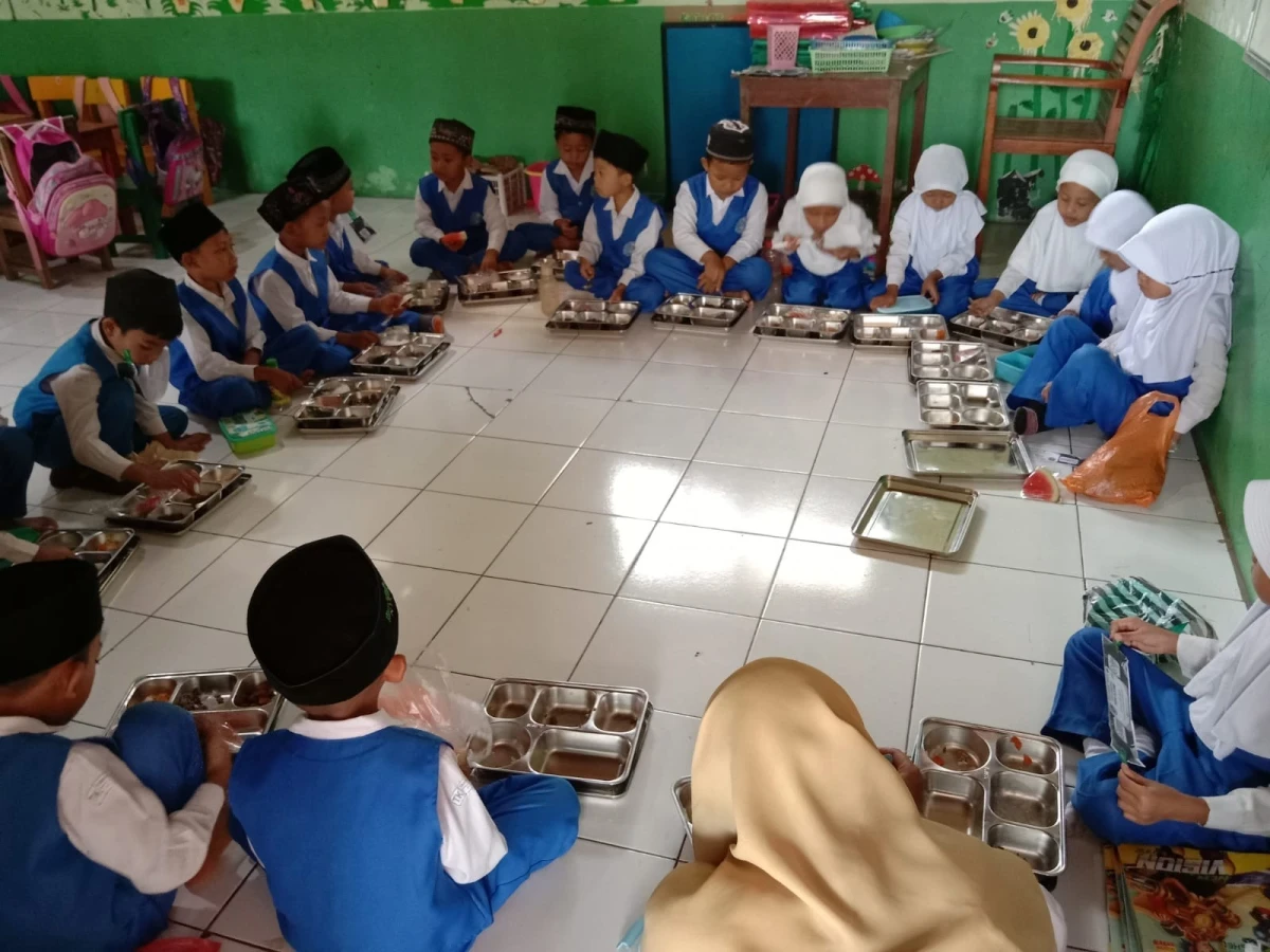 CARA MELIPAT BAJI