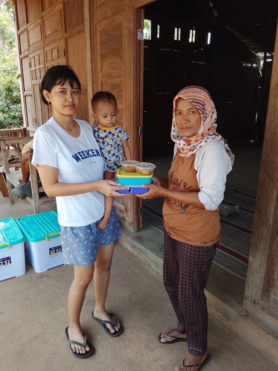 Mbg desa Langon post Melati 1 Pembagian mbg dengan sasaran bumil, busui , balita non PAUD