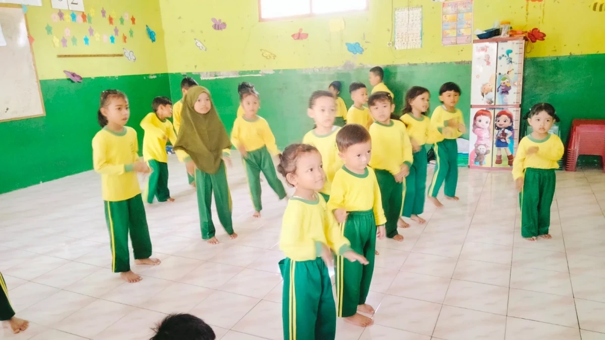 SEHAT CERIA BELAJAR DI TK TA II UJUNGWATU
