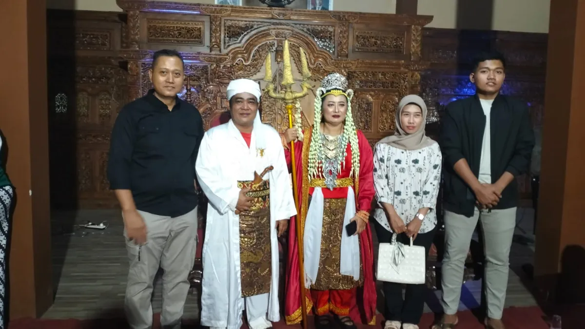 SEDEKAH BUMI DESA LEBAK KECAMATAN PAKISAJI 