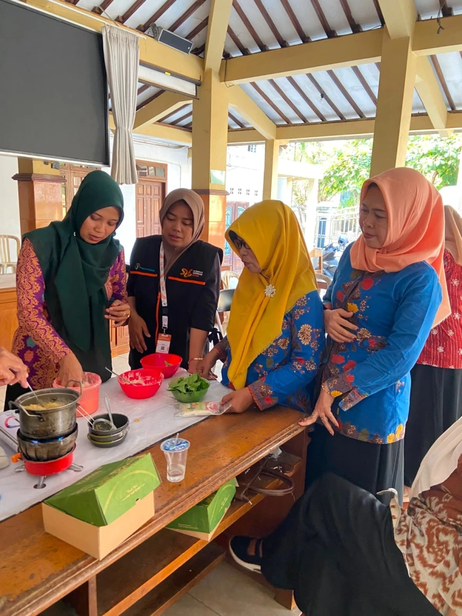 Pertemuan rutin PKK Desa Tubanan